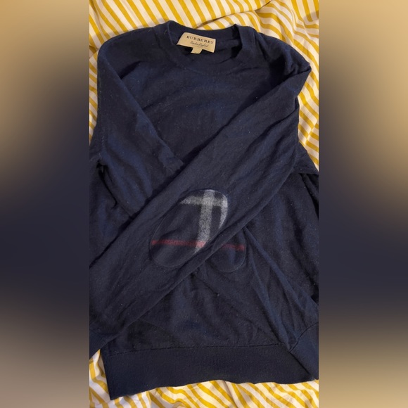 Burberry Sweater - Picture 3 of 4